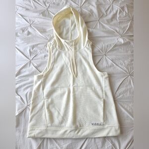 NOBULL Women's Microplush Sleeveless Hoodie Cream